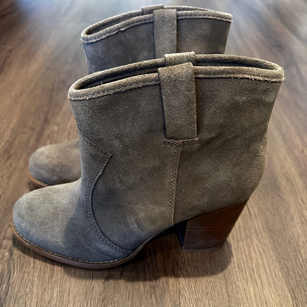 Splendid suede ankle boots